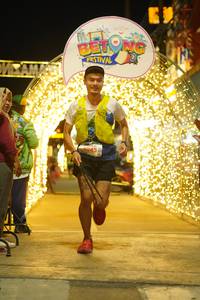 BIB: 9451
                            <button type="button" onclick="openModal(21832475)" class="btn btn-primary btn-sm float-right btn-popup" data-toggle="modal" data-target=".modal-high-quality">
                        <i class="fas fa-shopping-cart"></i> Add to Cart
                    </button>
                                            <button type="button" onclick="isThisMe(21832475, true)" class="btn btn-success btn-sm float-right btn-popup btn-isme hidden" data-toggle="tooltip" data-placement="bottom" title="นี่คือรูปของคุณใช่ไหม คลิกที่นี่เพื่อเอาเข้าอัลบั้ม">
                        <i class="fas fa-plus"></i> Add to album
                    </button>
                    <button type="button" onclick="isThisMe(21832475, false)" class="btn btn-warning btn-sm float-right btn-popup btn-isnotme hidden">
                        <i class="fas fa-ban"></i> Remove from album
                    </button>